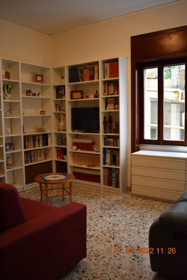Casa Vacanze "A Casa Di Maria" Νάπολη Εξωτερικό φωτογραφία